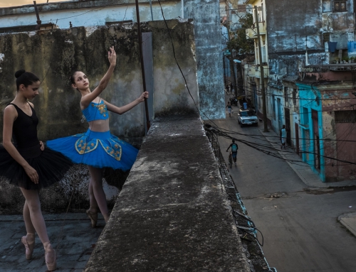 SOBRE UNA FOTOGRAFÍA FEMENINA DEL NUEVO MILENIO EN CUBA