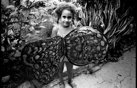 La familia Buendía. La Habana, 1982. Impresión en plata sobre gelatina. © Abigail García. Cortesía de la artista.