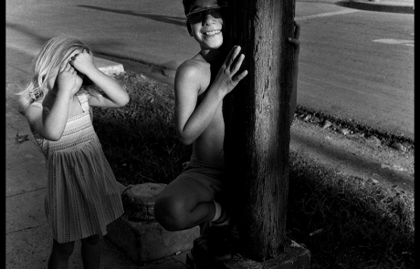 Serie Realidades. Caibarién y Remedios. Villa Clara, 1985. Impresión en plata sobre gelatina. © Abigail García. Cortesía de la artista.